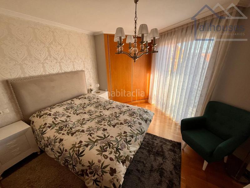 Foto 9bb70717-6a90-4cfb-8f31-214901c87243. Towny house with heating parking in Darbo Cangas