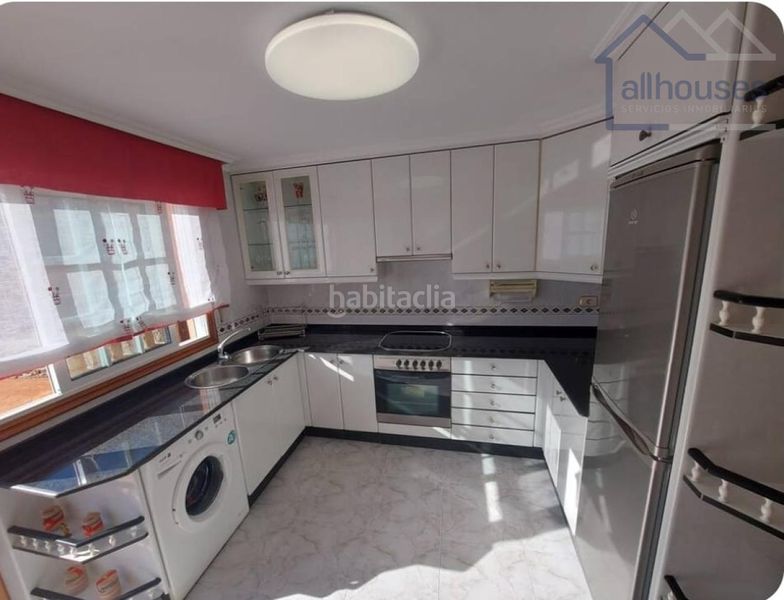 Foto b0e7663e-2841-4f43-9613-21ac1dcb1eca. Lloguer casa amb calefacció aparcament a Teis Vigo