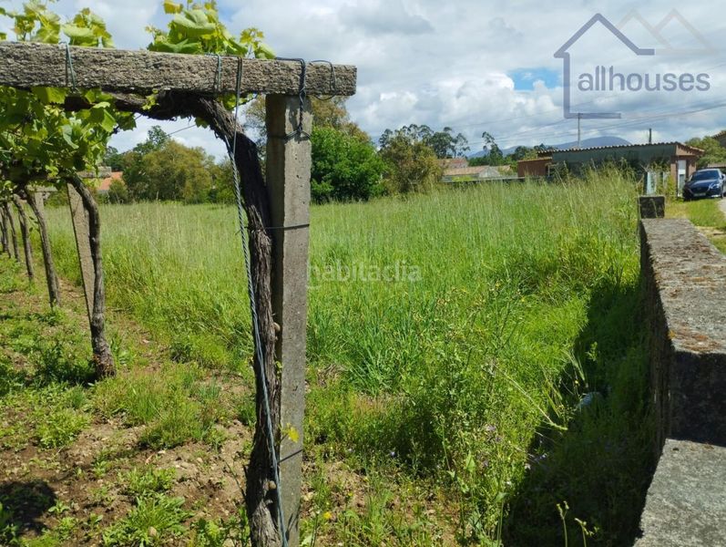 Foto ba93bb86-576d-4d74-aded-42696a876fde. Terreny residencial a Rosal (O)