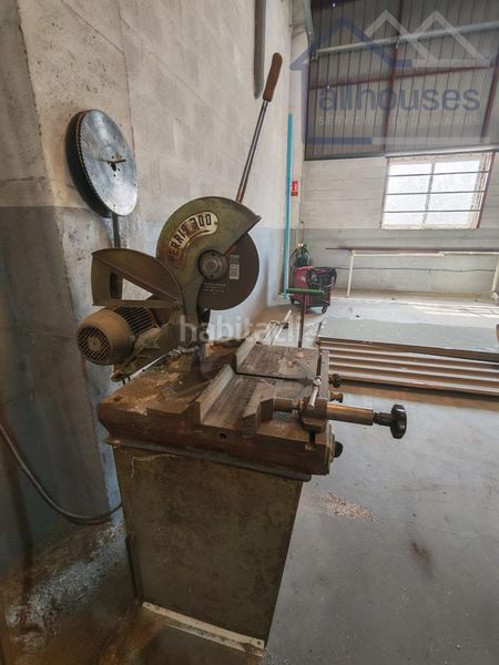 Foto b1886262-86c1-4be9-90d4-aed02072f587. Nau industrial a Mos