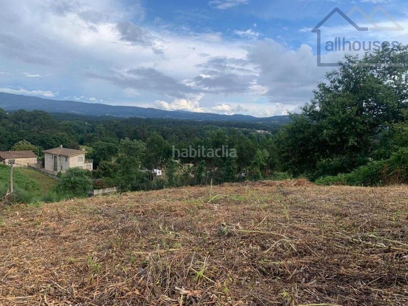 Foto 6b781e82-ac24-4d58-a8e1-18a8a55b2200. Terreny residencial a Tomiño