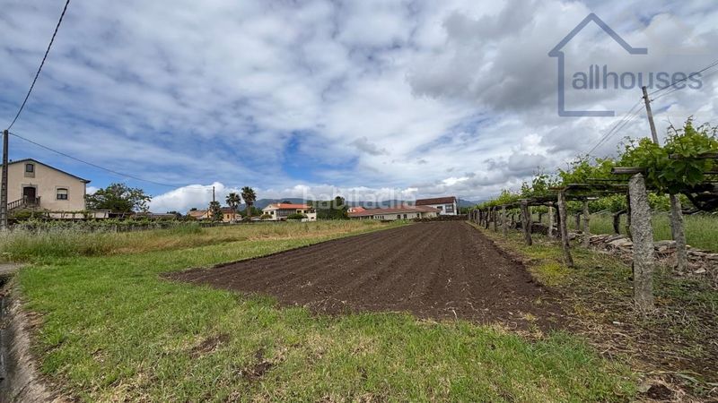 Foto d5c337ea-b01a-4642-970e-20e88ff33868. Terreny residencial a Rosal (O)