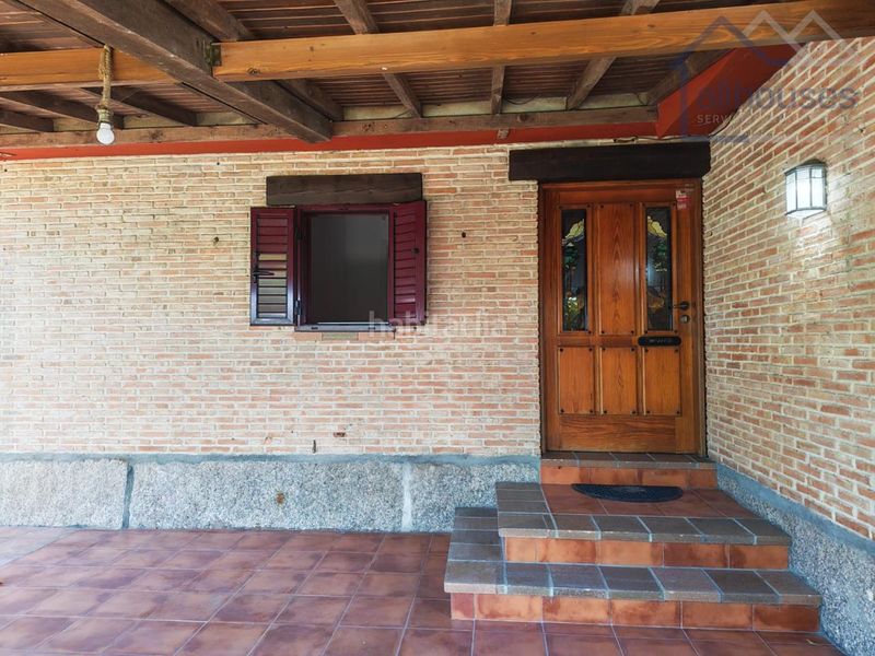 Foto e2c3ddc5-5f06-474f-aa65-bfa7f30c3bce. Chalet en Tui