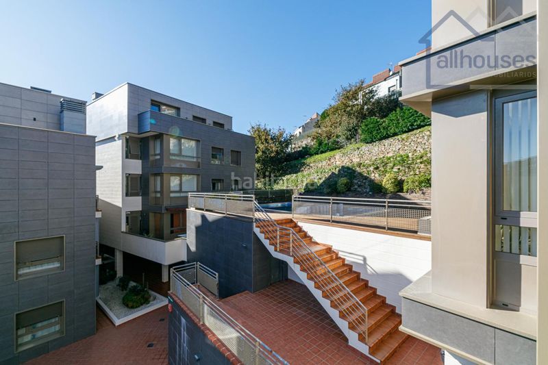 Foto 03ed25d8-7f4a-4794-a4d6-d70ce6b33f5e. Apartament a ignacio grobas 13 a Lavadores Vigo