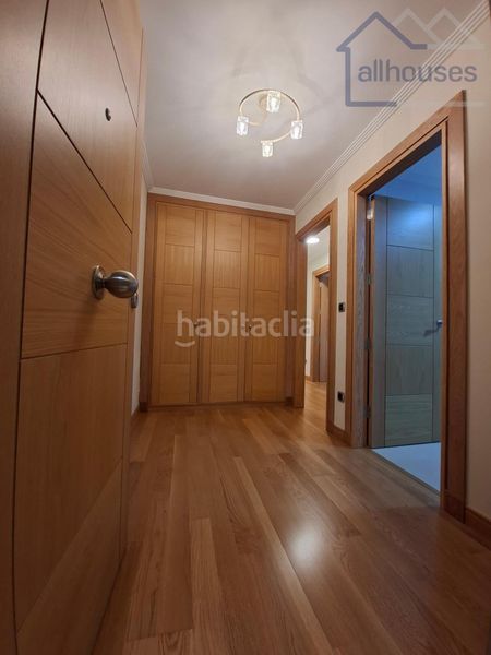 Foto 1dcb8f64-2d8e-4a5b-88c9-b7eb3dc3aae2. Rent flat with heating parking in Centro - Areal Vigo