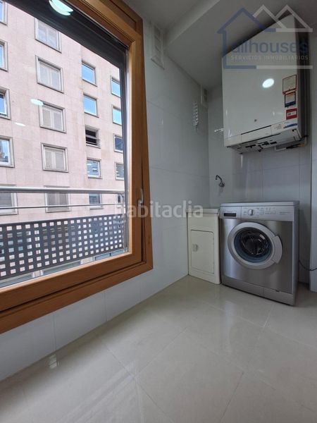 Foto 2f20d194-dad8-43db-b616-4ce70231977b. Rent flat with heating parking in Centro - Areal Vigo