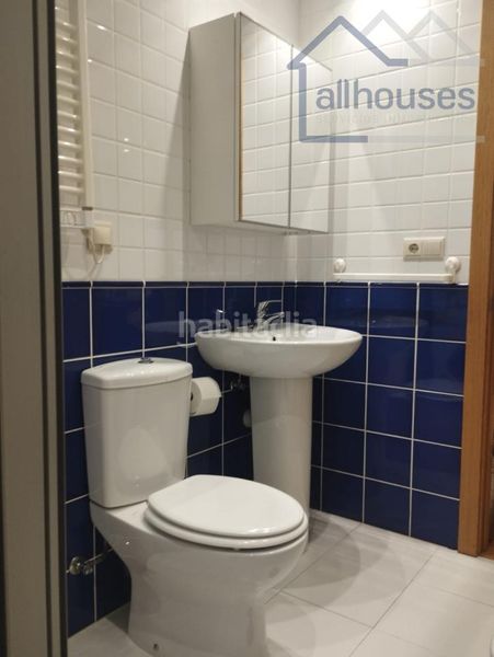 Foto 52a1d115-72a1-4c0c-9e1a-1a20e419be25. Apartament amb calefacció aparcament a Rosal (O)