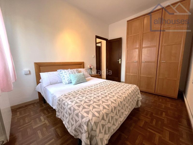 Foto 0091d18d-66f4-4664-9c66-f72a40cbd8cd. Casa a camino cotarela - Lavadores 13 a Lavadores Vigo