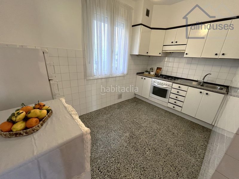 Foto 4456a7cd-5411-4d06-b94a-1ca447730883. Casa a camino cotarela - Lavadores 13 a Lavadores Vigo