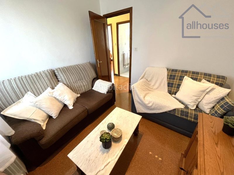 Foto a8a9782c-7f67-4693-832f-94bb092ba483. Casa a camino cotarela - Lavadores 13 a Lavadores Vigo