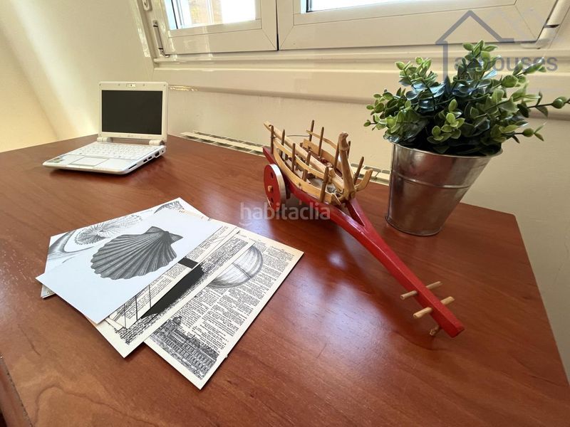 Foto bb661e92-3fba-4bd3-aaf4-3f9142c11787. Casa a camino cotarela - Lavadores 13 a Lavadores Vigo