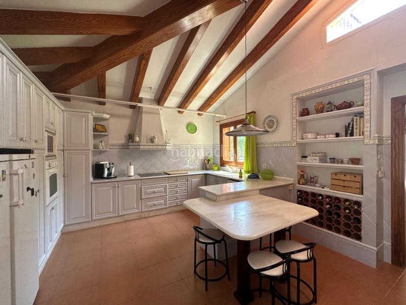 Foto f7b4dd5c-779e-4202-ab25-6af5a2051c67. Chalet con riscaldamento piscina in Picassent