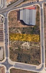 Terreny residencial en Silla. Terreno industrial en venta