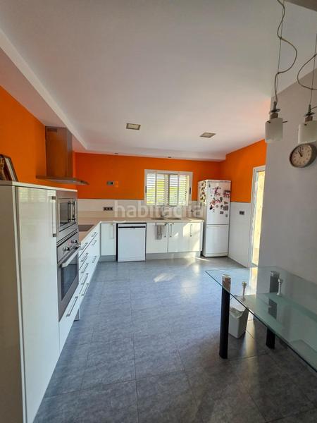 Foto cabe3298-f36e-453a-adda-e32e9c204117. Chalet con riscaldamento piscina in Picassent