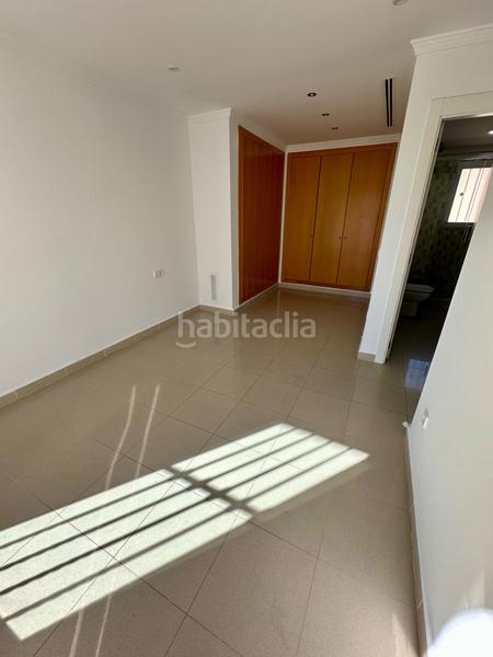 Foto 2d29d0ef-fe68-4f96-b0af-209471587799. Affitto chalet con riscaldamento parcheggio piscina in Bétera