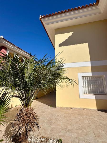 Foto 9b0a7f94-2b3f-41f5-a4e0-9841be5d7b16. Alquiler chalet vivienda disponible en urb. montesano en Bétera