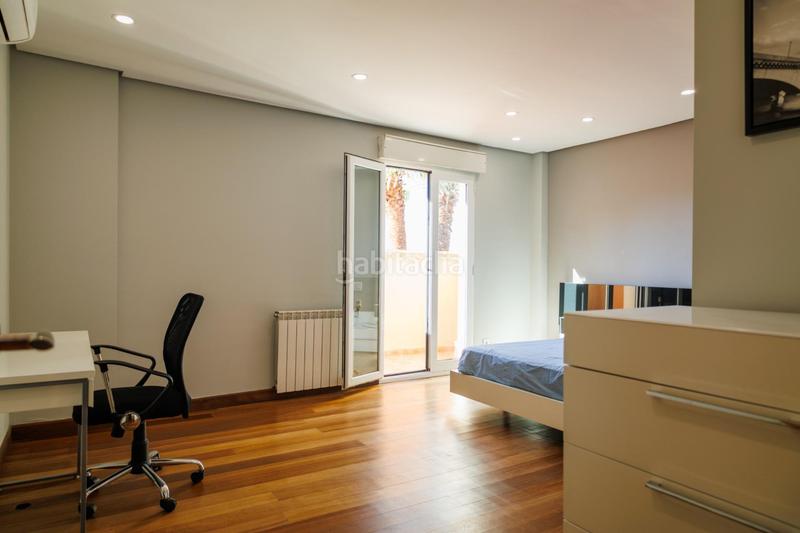 Foto 06e73bef-e19b-404e-8818-11407cc72efc. Xalet amb calefacció aparcament piscina a Picassent