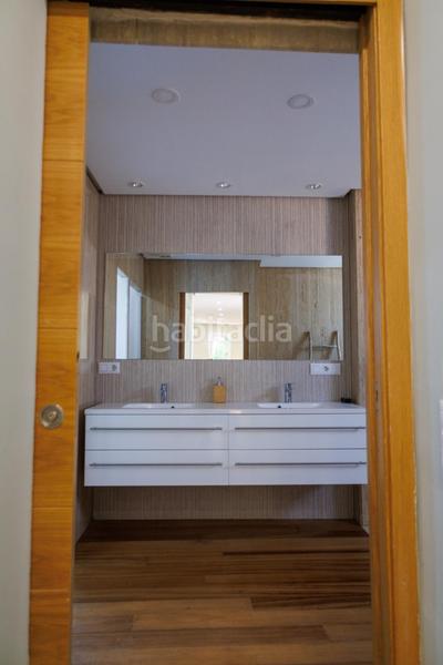 Foto 1cded8af-ffe0-408a-96ae-465a0fd20656. Xalet amb calefacció aparcament piscina a Picassent