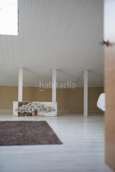 Foto 65924055-2a32-406b-88cf-54958d7c0531. Xalet amb calefacció aparcament piscina a Picassent