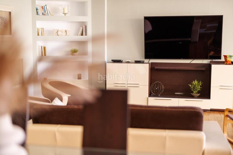 Foto 6fd5fe2b-92b8-4f26-be9a-2e0119424a52. Xalet amb calefacció aparcament piscina a Picassent