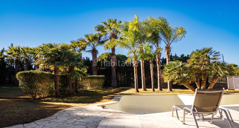 Foto 7ece7ac3-b1ee-4632-9d21-b8c9b59f3a44. Xalet amb calefacció aparcament piscina a Picassent