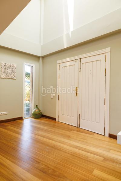 Foto 835e302f-dd2d-46f6-889f-43eb385e9eea. Xalet amb calefacció aparcament piscina a Picassent