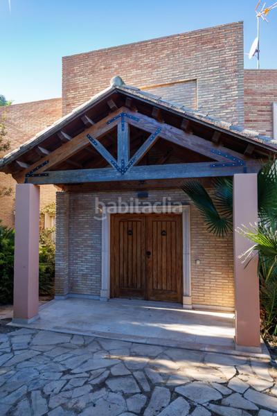 Foto 85ec7e91-514e-41a9-bba2-1bbb814b486a. Xalet amb calefacció aparcament piscina a Picassent