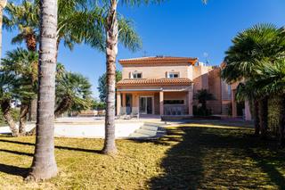 Xalet a Picassent. Vivienda disponible en el tancat de lalter