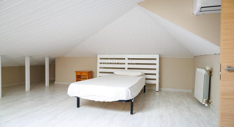 Foto 8abac823-e446-4bb8-bb81-8265ffb6da51. Xalet amb calefacció aparcament piscina a Picassent