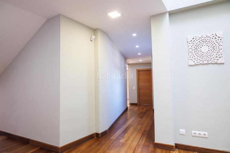 Foto 8dbce877-93f4-4510-8929-e7512847a212. Xalet amb calefacció aparcament piscina a Picassent