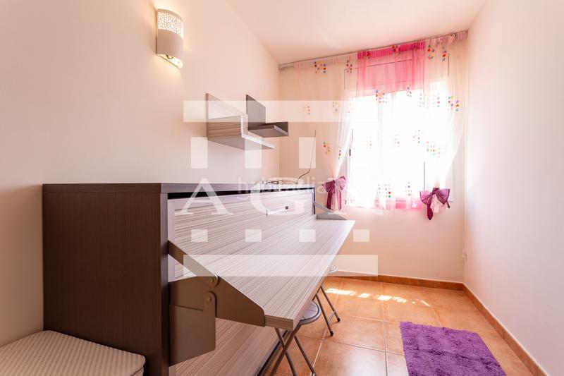 Foto 47115a1f-7497-44f8-a162-bbd3cb43cd95. Reihenhaus mit heizung pool in Platja de Mont-roig Mont-roig del Camp