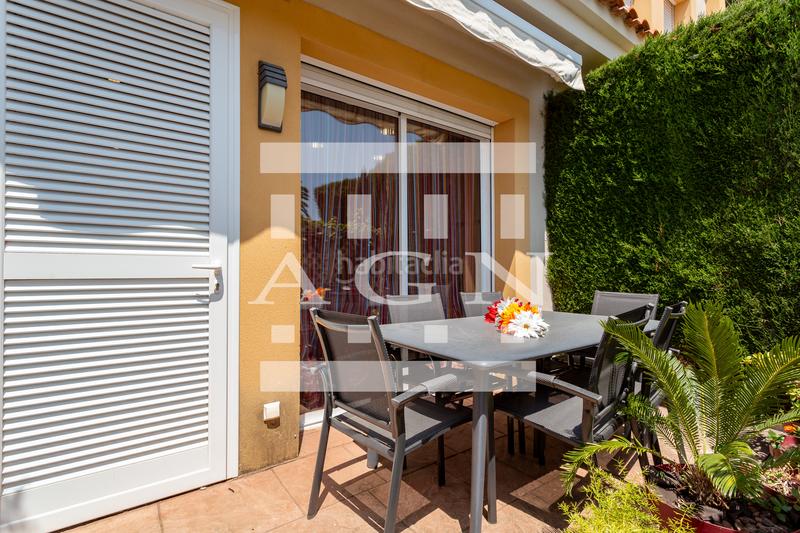 Foto 7dea99a2-3cf9-4d33-ad9f-446bd9745c03. Reihenhaus mit heizung pool in Platja de Mont-roig Mont-roig del Camp