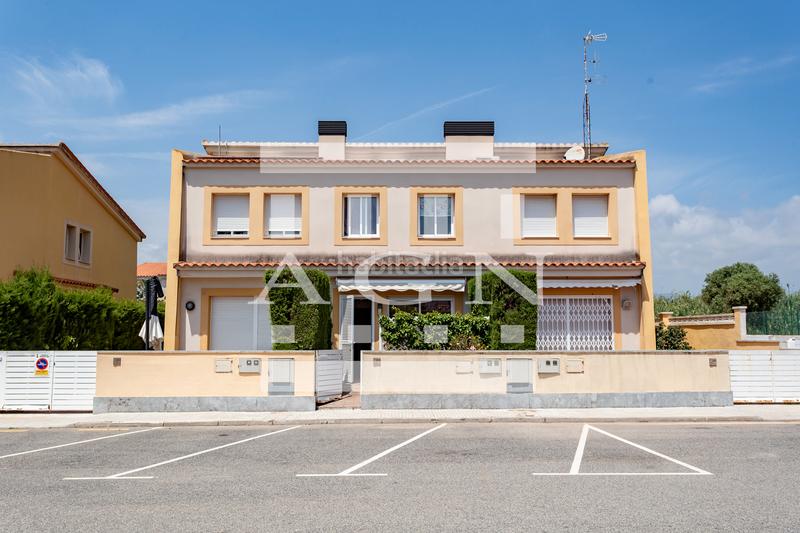 Foto a7c6c200-00bc-4754-a4e8-cf773fedd856. Reihenhaus mit heizung pool in Platja de Mont-roig Mont-roig del Camp