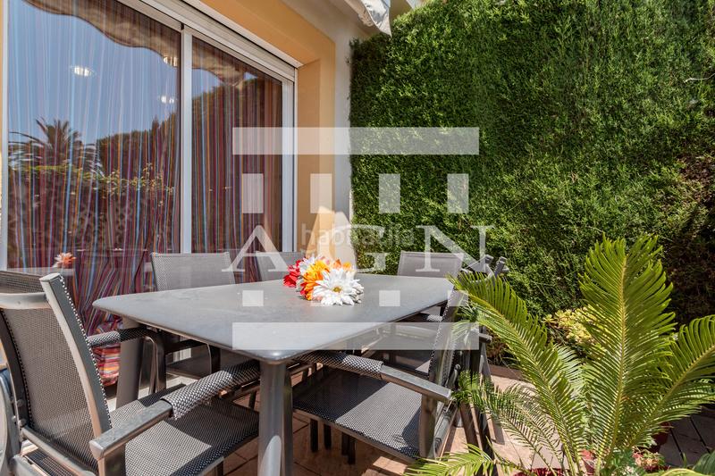 Foto d25066a3-38b9-48bb-b026-a1e2efa2ce20. Reihenhaus mit heizung pool in Platja de Mont-roig Mont-roig del Camp