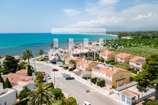 Semi detached house  Carrer de les barqueres. espectacular vivienda adosada en venta! a escasos 50 metros del
