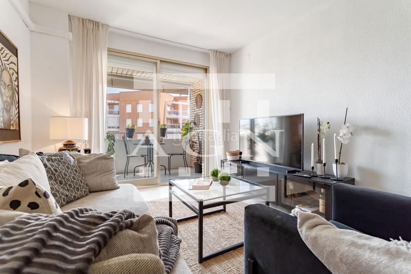 Foto 5dbe9efa-7e56-40d5-a7ec-f0c5c0e80d52. Apartamento ¡descubre este apartamento en el corazón del puerto ! en Cambrils