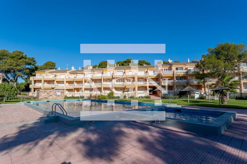 Foto 0f304ac7-5388-4af1-b9ce-8fa5677c525c. Appartamento in carrer del blat 21 in Platja de Mont-roig Mont-roig del Camp