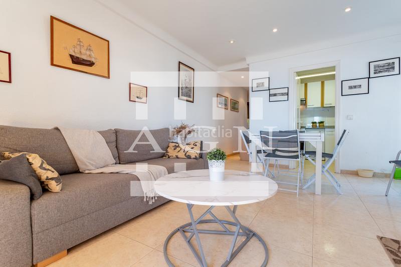 Foto 96745748-985d-4f7a-ad1a-27a1bf5485ac. Appartamento in carrer del blat 21 in Platja de Mont-roig Mont-roig del Camp