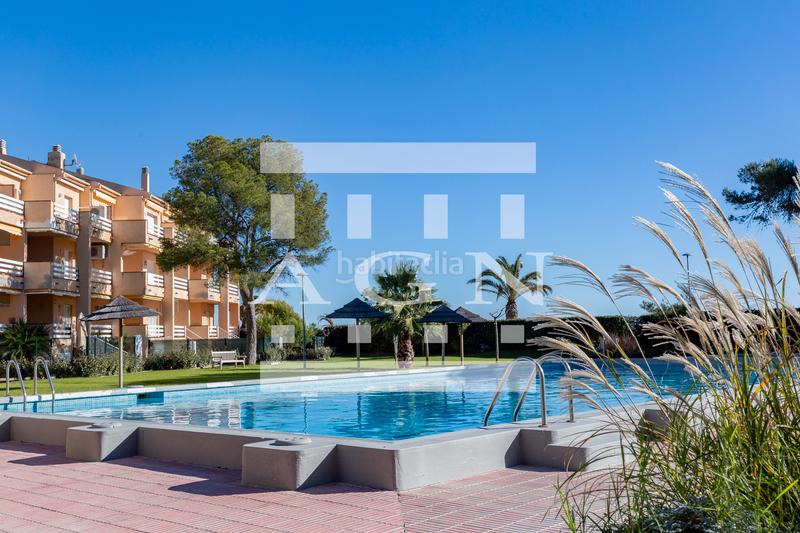 Foto b83d4480-063f-4988-bed0-79c98d7cd572. Flat in carrer del blat 21 in Platja de Mont-roig Mont-roig del Camp