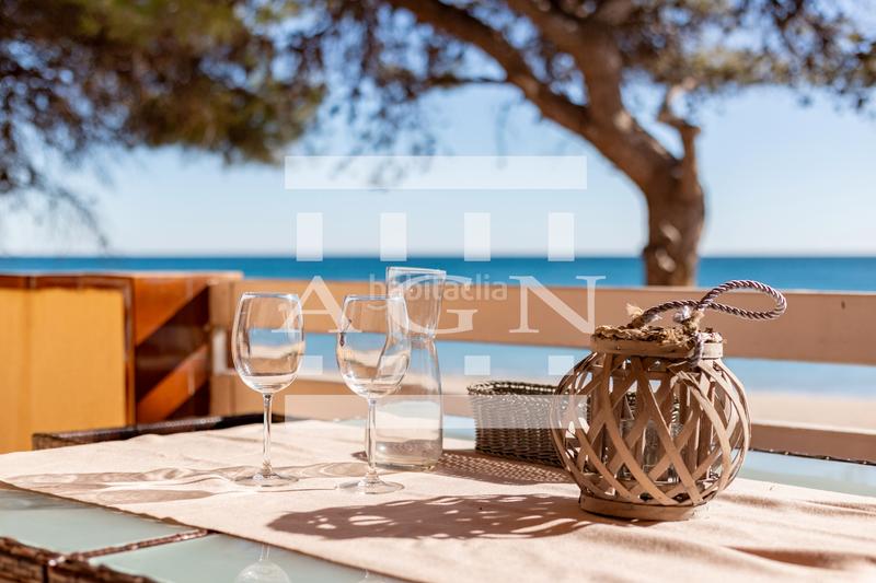 Foto 2c014cd0-949c-4976-8afa-5bfb3f0967e7. Pis a carrer del blat 21 a Platja de Mont-roig Mont-roig del Camp