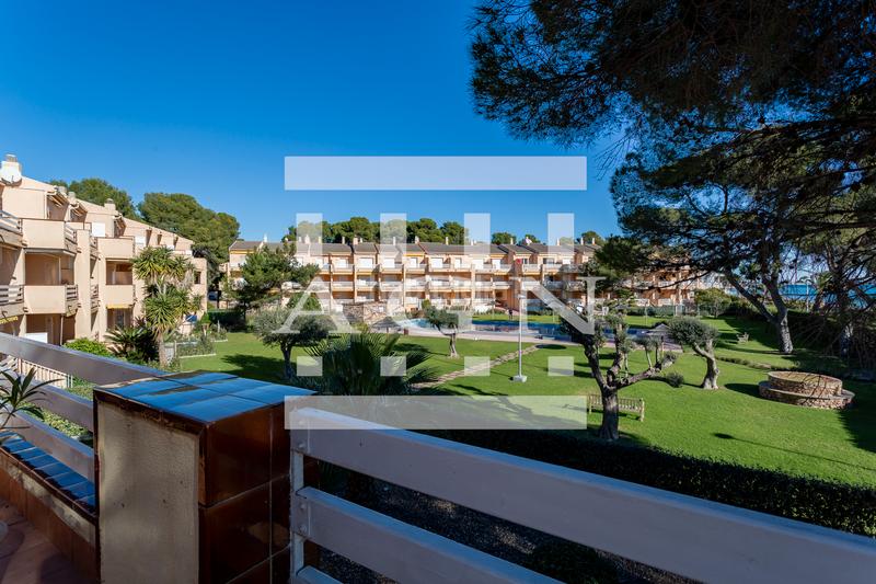 Foto 8f87dfb8-e036-4ccc-9c63-e13da14396fb. Piso en carrer del blat 21 en Platja de Mont-roig Mont-roig del Camp