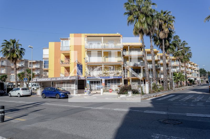 Foto 98eb551c-c132-47c1-8544-f7b376037fd4. Apartamento en avinguda de la diputació 75 apartamento reformado en Vilafortuny Platja, - ¡atencion! ideal para inversores en Cambrils