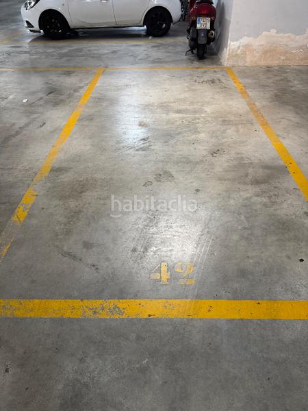 Foto a1b68e5c-5840-4e50-8d6c-cda7f8fd44fc. Aparcament cotxe a Can Roca Terrassa