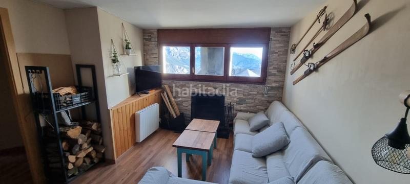 Foto 2602b9b2-2175-40ba-96f2-83827fec77a2. Affitto attico con camino riscaldamento in Coma i la Pedra (La)