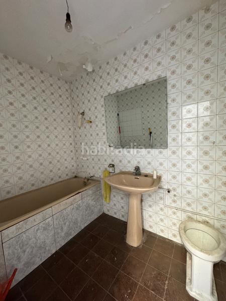 Foto 8102a8fd-7ddc-4a62-8fdd-6e88b9b5fa5c. Maison jumelée avec parking dans Sant Pere Nord Terrassa