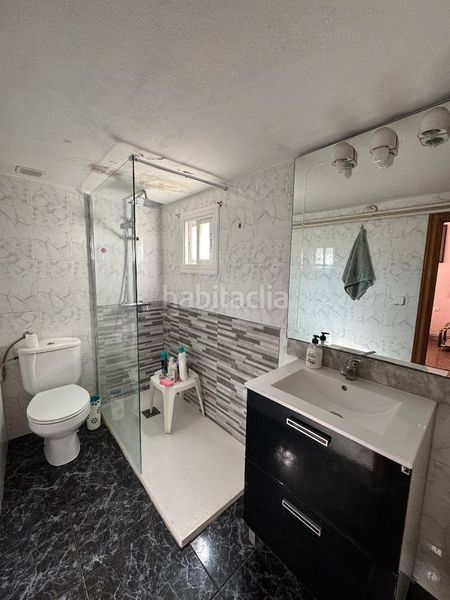 Foto 66837759-a876-466b-9bde-b0ff62fe54c9. Casa adossada amb calefacció aparcament a Can Palet Terrassa