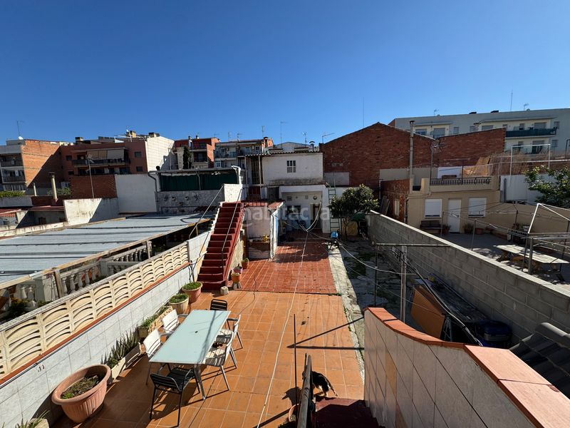 Foto a769c3e7-9c39-4818-a66b-9dc4779e362a. Casa adossada amb calefacció aparcament a Can Palet Terrassa