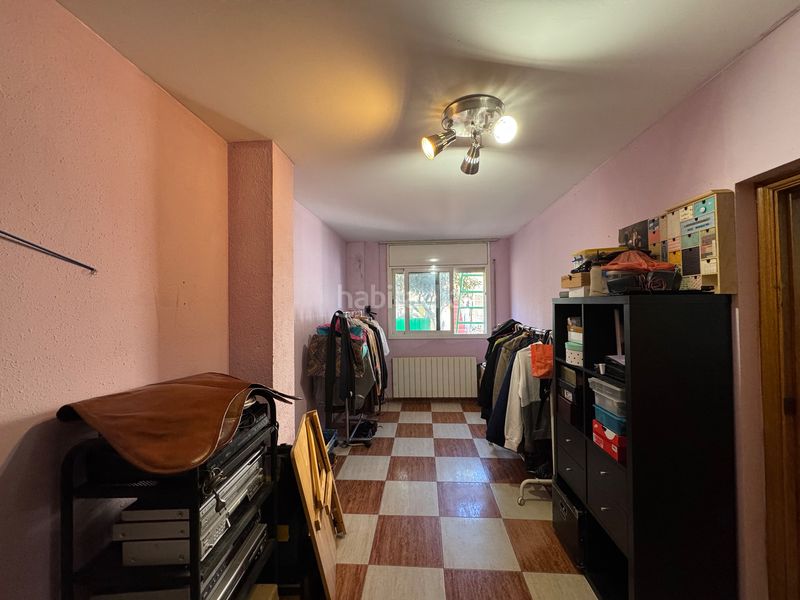 Foto d52ea326-5088-4ebc-b0cf-ca278fd131c4. Casa adossada amb calefacció aparcament a Can Palet Terrassa