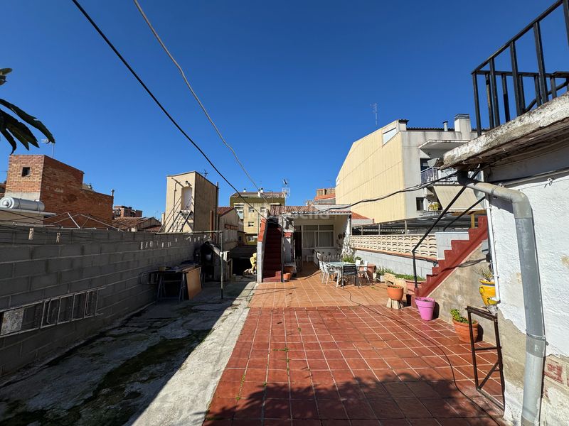 Foto dfdcc0a8-2440-48bc-874b-3c4ad739f60c. Casa adossada amb calefacció aparcament a Can Palet Terrassa