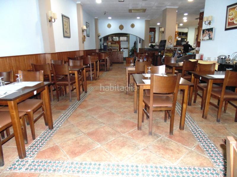 Foto 104af66b-4929-463a-9f8a-0fe2d2e9305f. Location local commercial dans Ajuntament-Maragall Ripollet